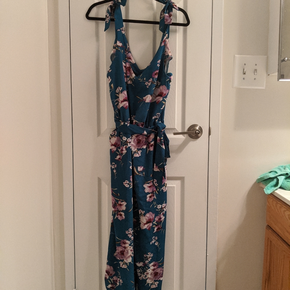 Sleeveless V-Neck Jumpsuit NWT